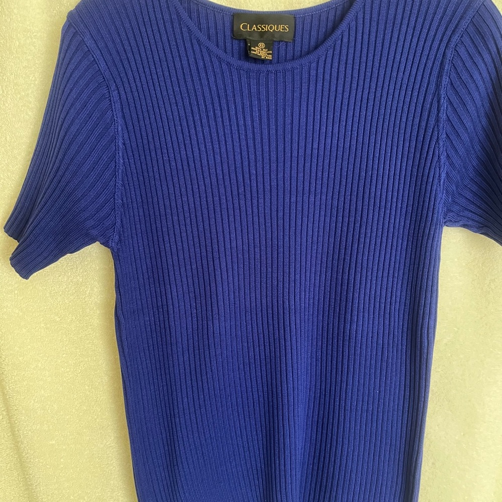 Classiques Blue Ribbed Knit Top